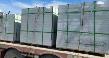 克拉玛依 芝麻白花岗岩地铺石装车日常