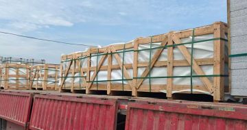 克拉玛依 芝麻白花岗岩地铺石出口专车-泰国游