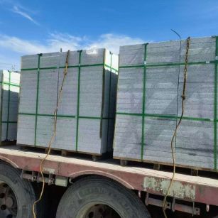 克拉玛依 芝麻白花岗岩地铺石装车日常