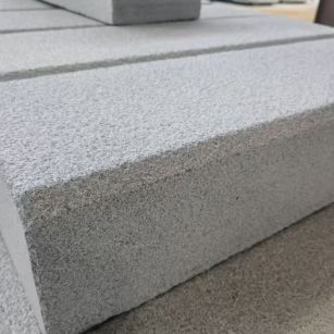 克拉玛依 芝麻灰荔枝面路沿石