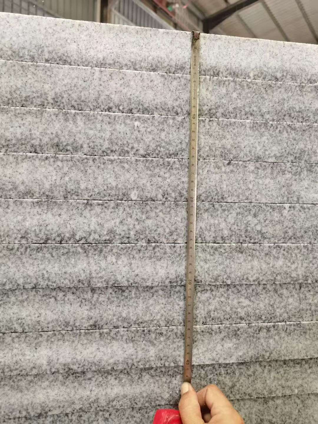 克拉玛依 芝麻白火烧成品厚薄均匀，B料价格接近A料质量