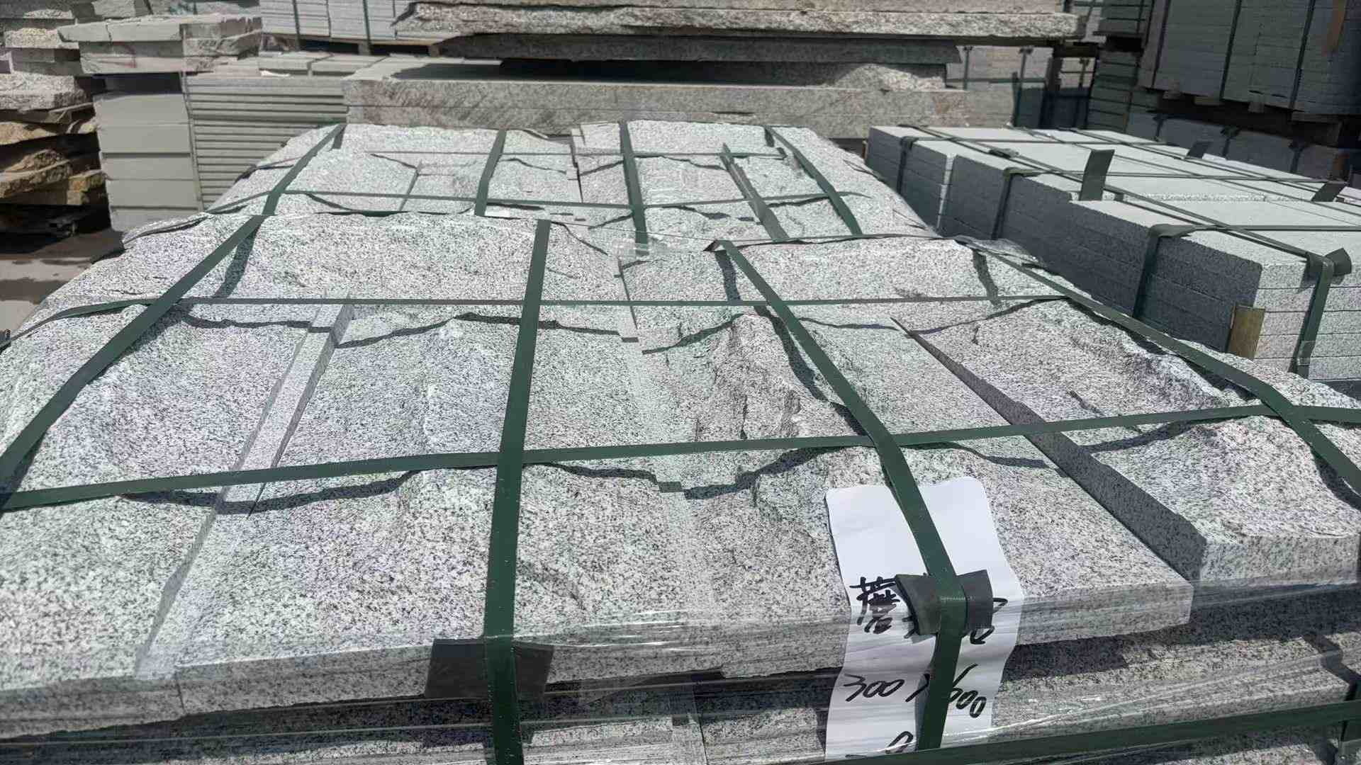 克拉玛依 芝麻白蘑菇石成品