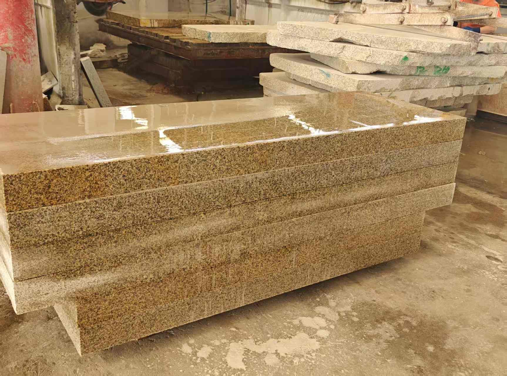 克拉玛依 黄金麻栏杆料半成品加工中