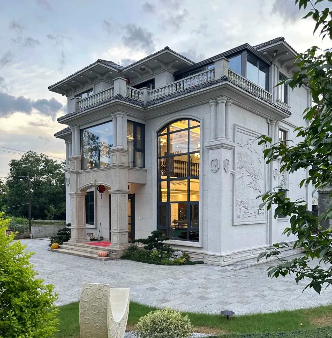 克拉玛依 白麻花岗岩私人别墅干挂石材豪华定制