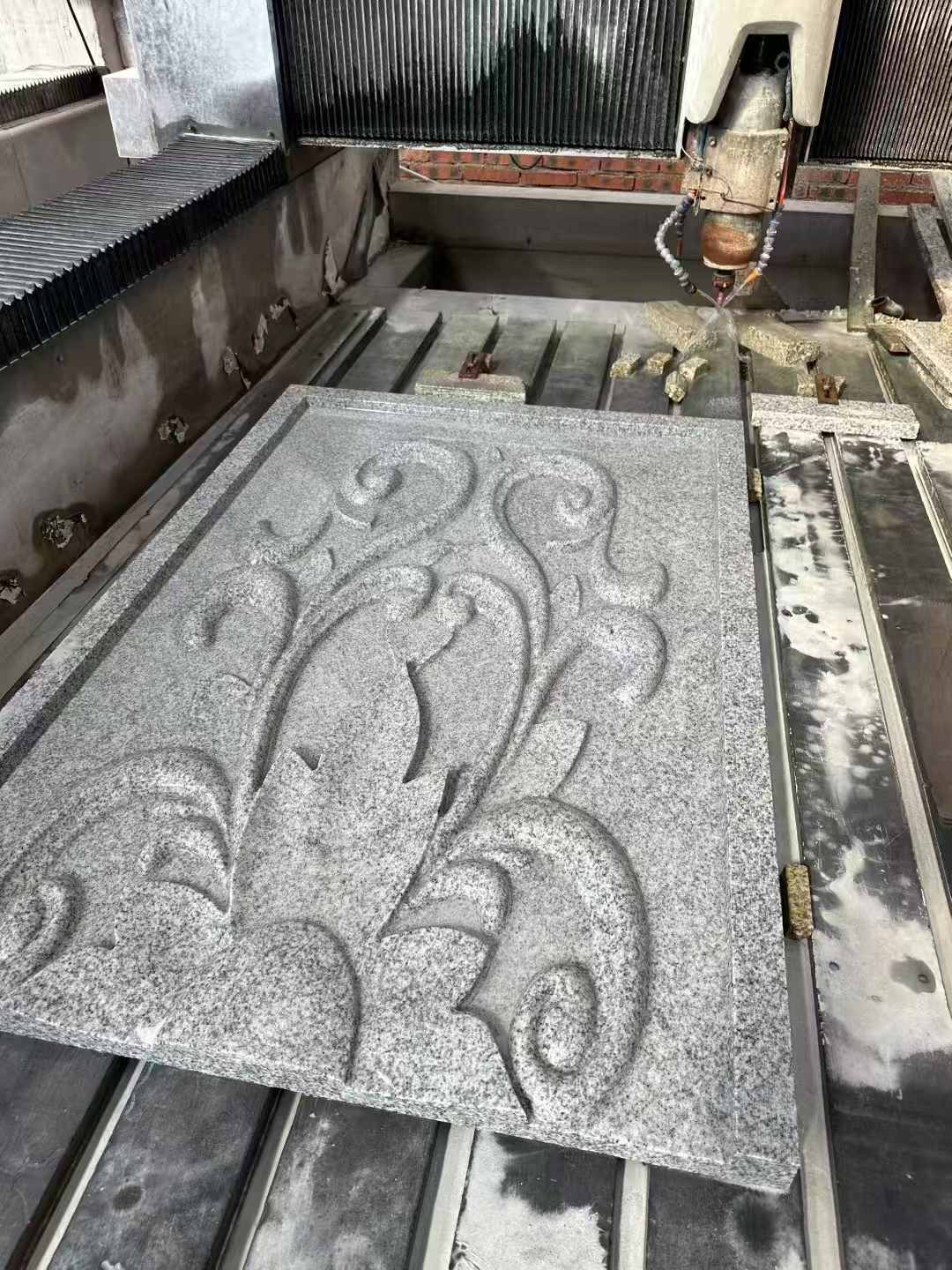 克拉玛依 白麻别墅干挂雕花板